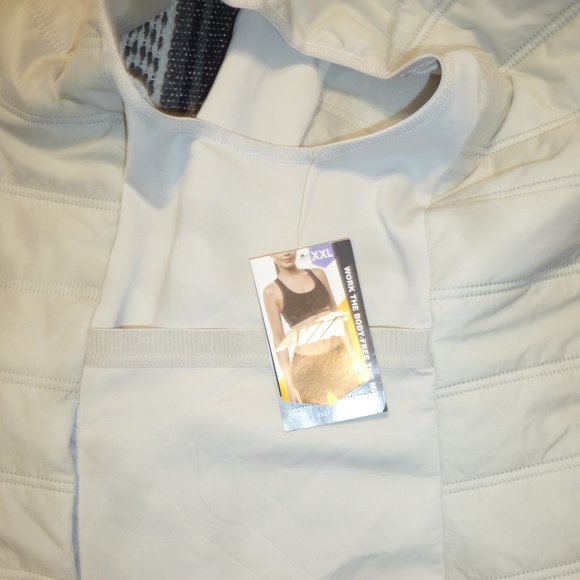 NEW Avia Women's  Lightweight Active quilted vest with pockets sz XX large - Picture 6 of 12